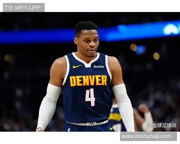 足球明星们如何看待威少的球场表现与职业生涯的起伏